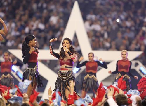 Selena Gomez performing at Thanksgiving NFL show