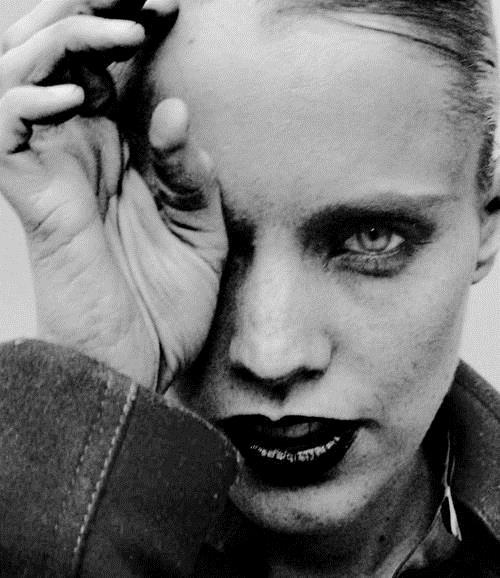Anna Calvi