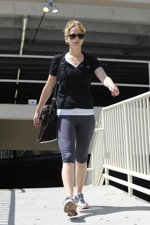 Jennifer Lawrence going to the gym in Los Angeles on June 12, 2012
