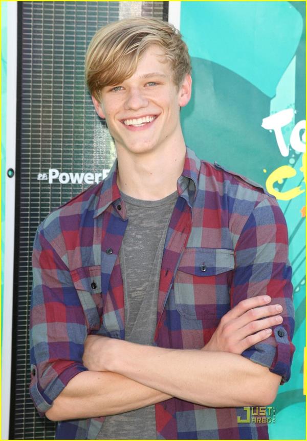 Lucas Till