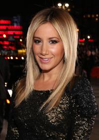 Ashley Tisdale video Breaking Dawn 2 premiere in LA 11/12/12 