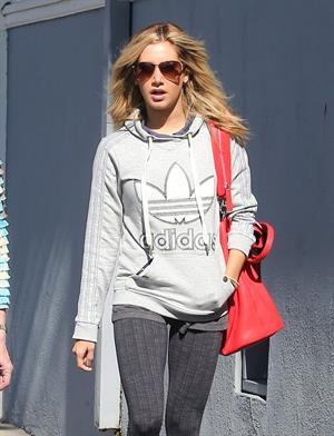 Ashley Tisdale voting in LA 11/6/12