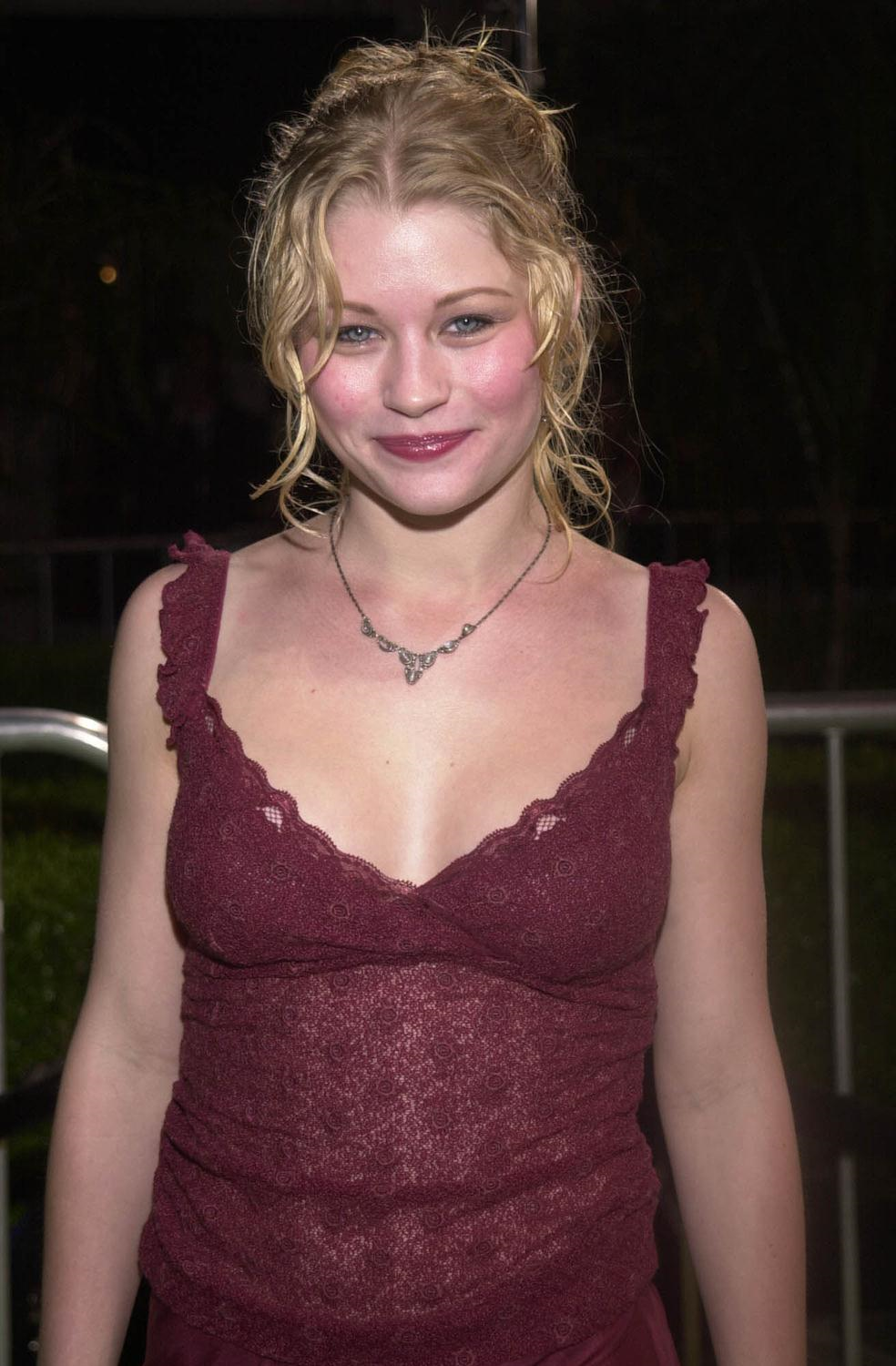 emilie-de-ravin