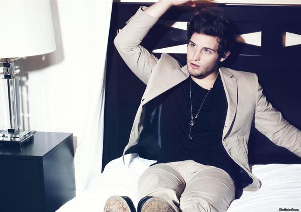 Nico Tortorella