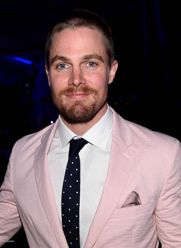 Stephen Amell