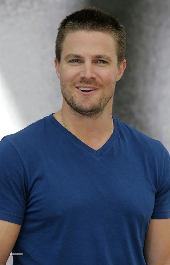 Stephen Amell