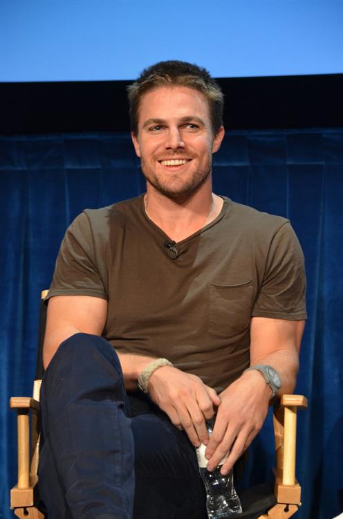 Stephen Amell