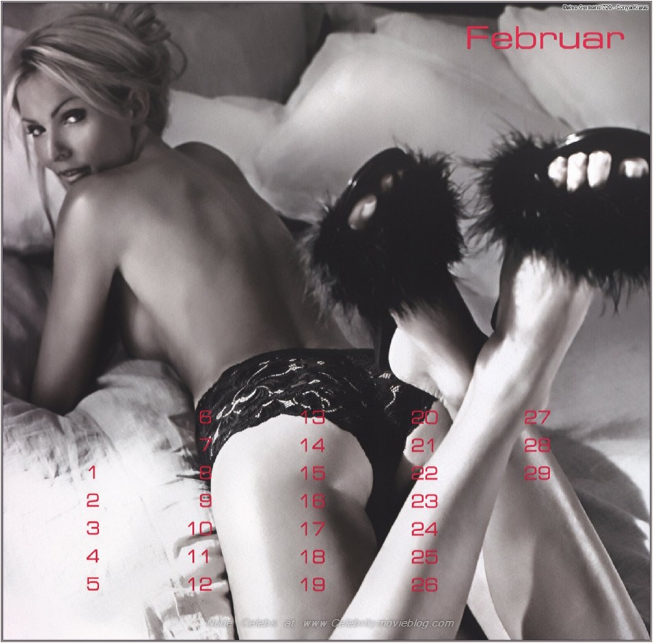 Sonya Kraus in lingerie