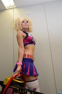 Jessica Nigri as Juliet Starling