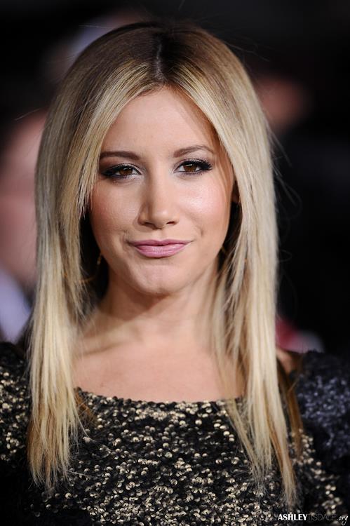 Ashley Tisdale video Breaking Dawn 2 premiere in LA 11/12/12 