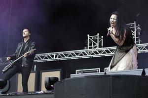 Amy Lee - Evanescence perform at the 2012 Heineken Jammin festival on July 6, 2012