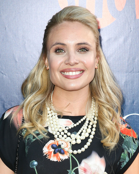 Leah Pipes