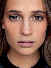 Alicia Vikander