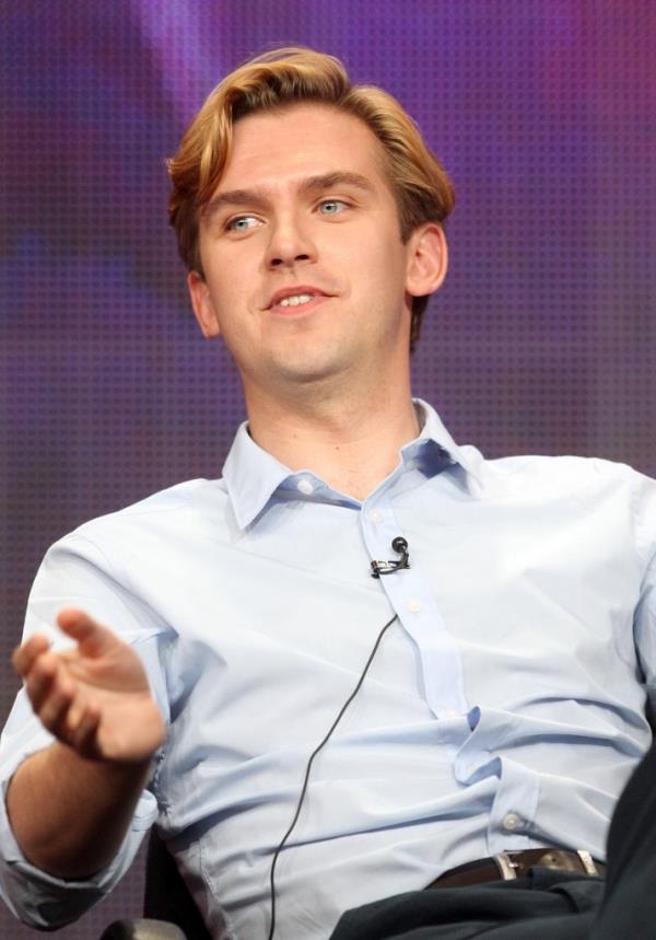 Dan Stevens