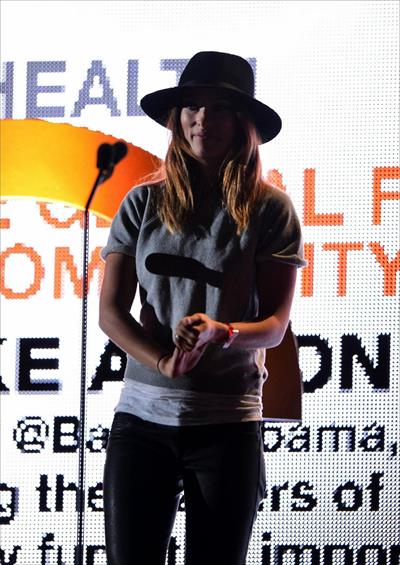 Olivia Wilde attends the 2013 Global Citizen Festival in Central Park - New York City - September 28, 2013 