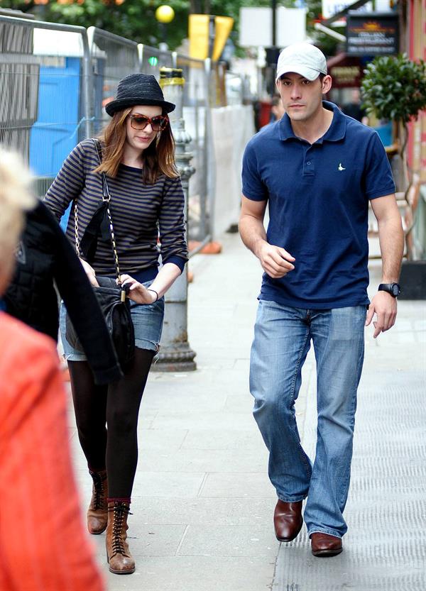 Anne Hathaway spends a day in Covent Garden London