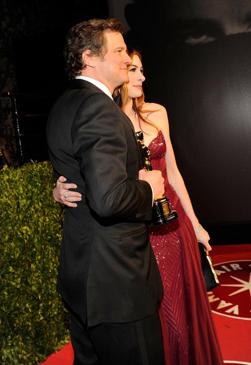 Anne Hathaway Pictures Anne Hathaway Vanity Fair Oscar Party on February 27, 2011