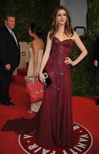 Anne Hathaway Vanity Fair Oscar Party on February 27, 2011