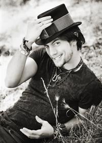 Jackson Rathbone