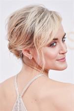 Taylor Schilling
