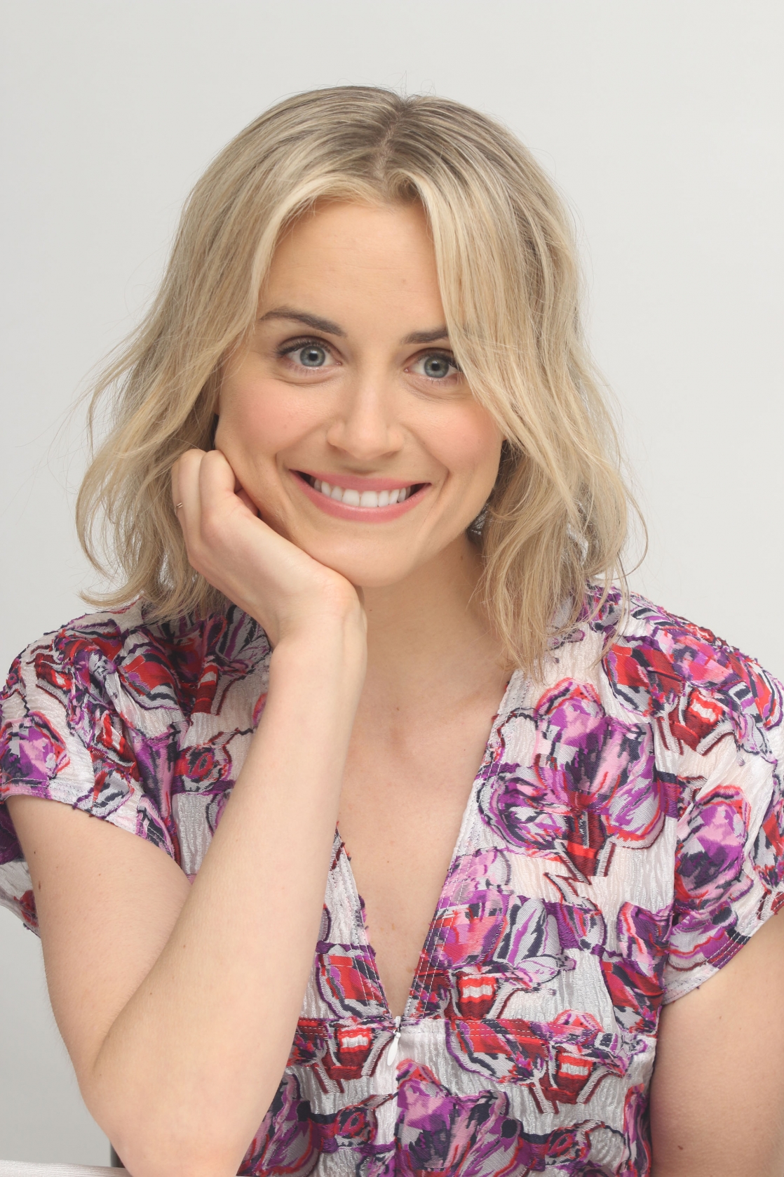 Taylor Schilling