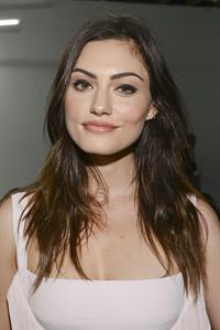 Phoebe Tonkin