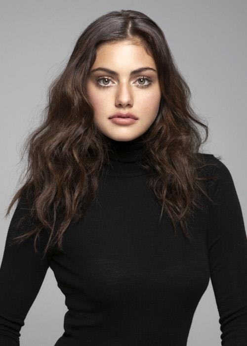 Phoebe Tonkin