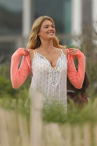 Kate Upton on the set of 'The Other Woman' in NY on June 6, 2013