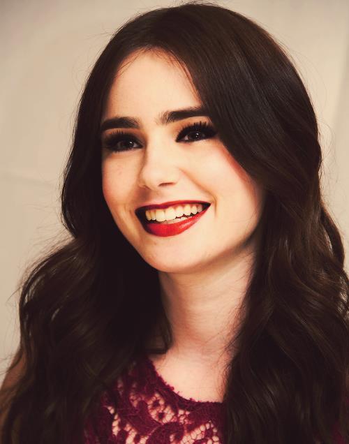 Lily Collins