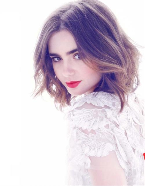 Lily Collins