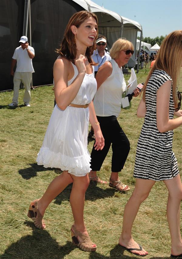 Ashley Greene at Super Saturday 13 to benefit ovarian cancer research fund on July 31, 2010