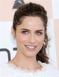 Amanda Peet Film Independent Spirit awards at Santa Monica Beach on February 26, 2011