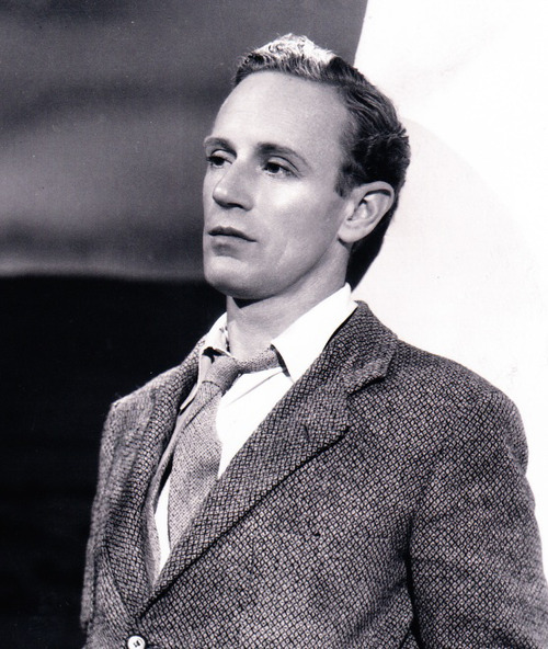 Leslie Howard