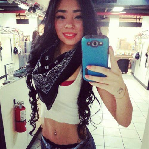 Stephanie George taking a selfie