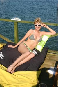 Doğa Bekleriz in a bikini