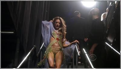 Alessandra Ambrosio in lingerie