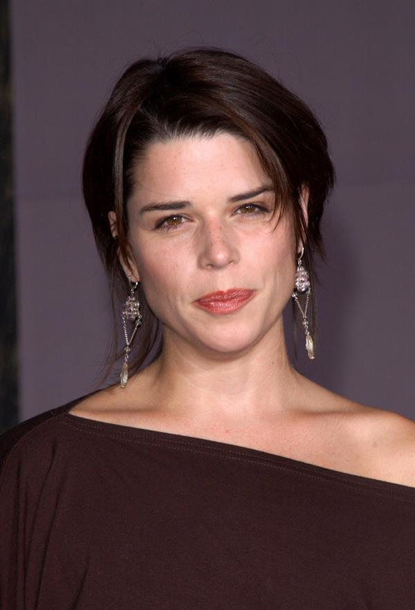 Neve Campbell