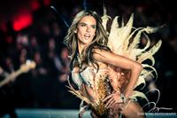 Alessandra Ambrosio in lingerie