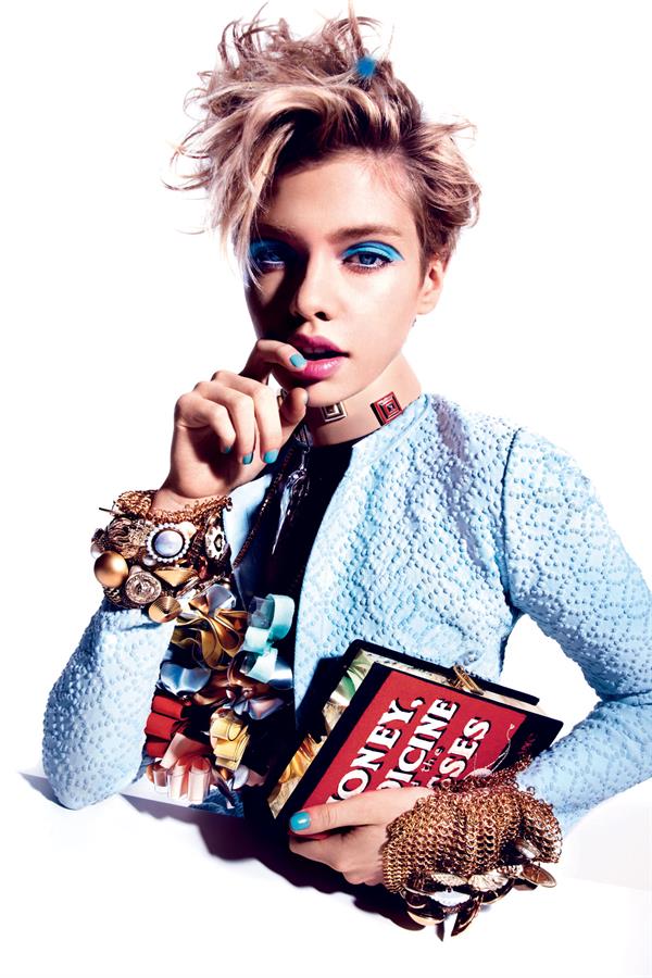 Stella Maxwell