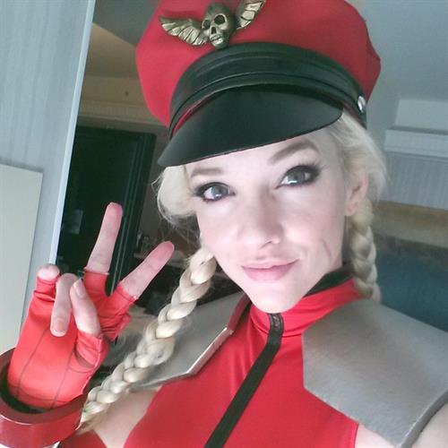 Lyz Brickley - Bison Cammy Cosplay