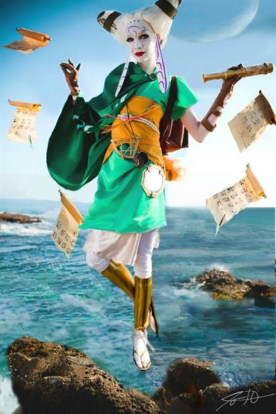 Lyz Brickley - Tamiyo Cosplay