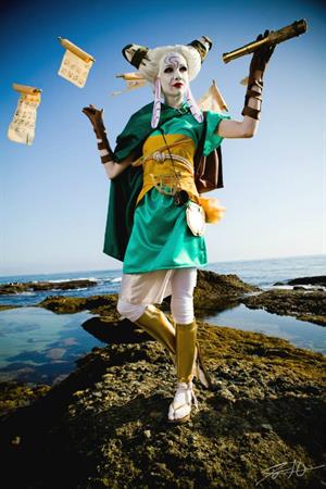 Lyz Brickley - Tamiyo Cosplay