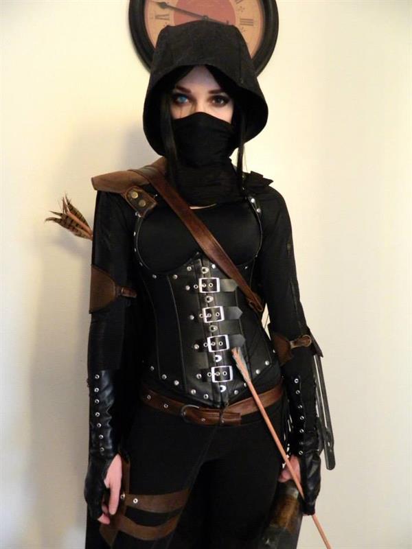 Lyz Brickley - Thief Garrett Cosplay