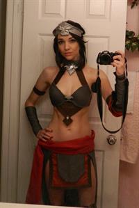 Lyz Brickley taking a selfie