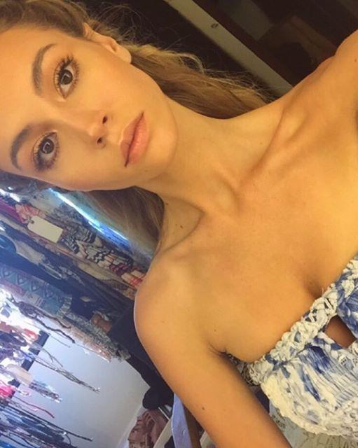 Bryana Holly taking a selfie