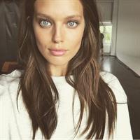 Emily DiDonato taking a selfie