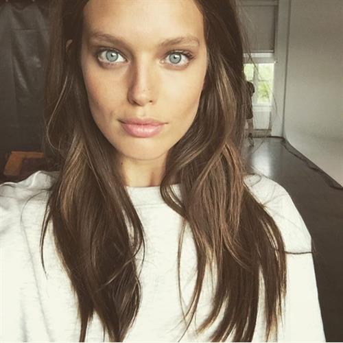 Emily DiDonato taking a selfie