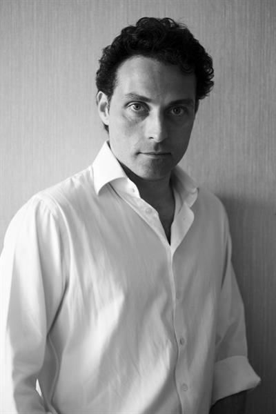 Rufus Sewell