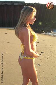 Meriah Nelson in a bikini - ass