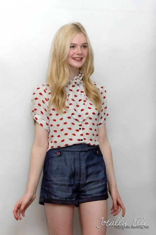 Elle Fanning